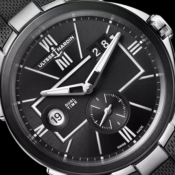  Blast Dual Time Black Dial 42 mm