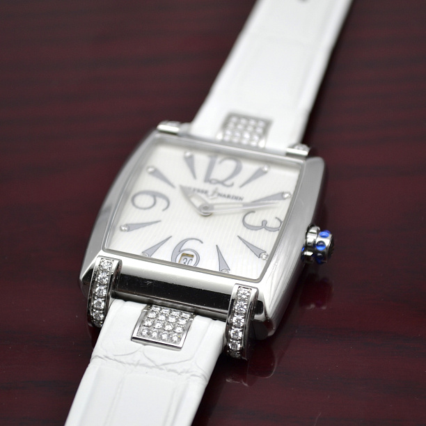  Caprice Classic 34х43 mm