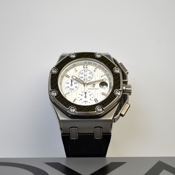  Royal Oak Offshore Juan Pablo Montoya LE 44 mm
