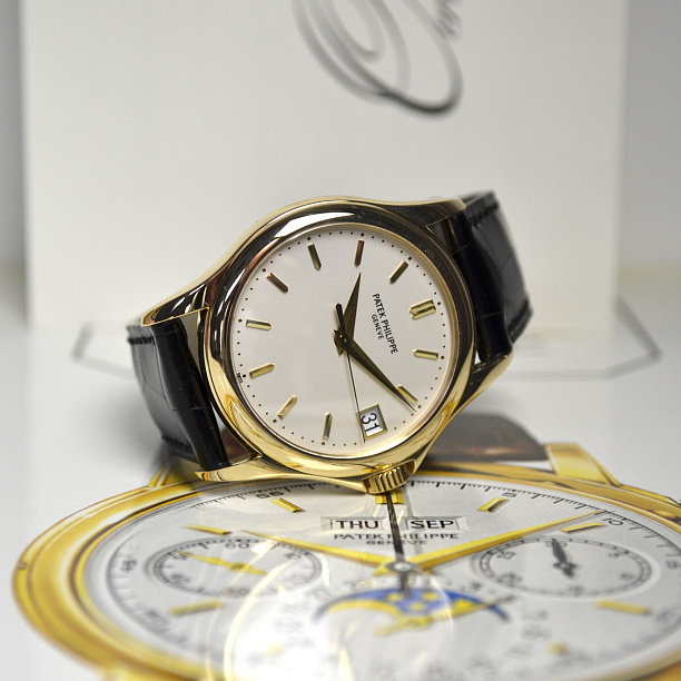 Calatrava 37 mm